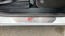 Ford Puma 1.0 EcoBoost Hybrid mHEV ST-Line 5dr Petrol Hatchback